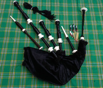  Scottish Bagpipes